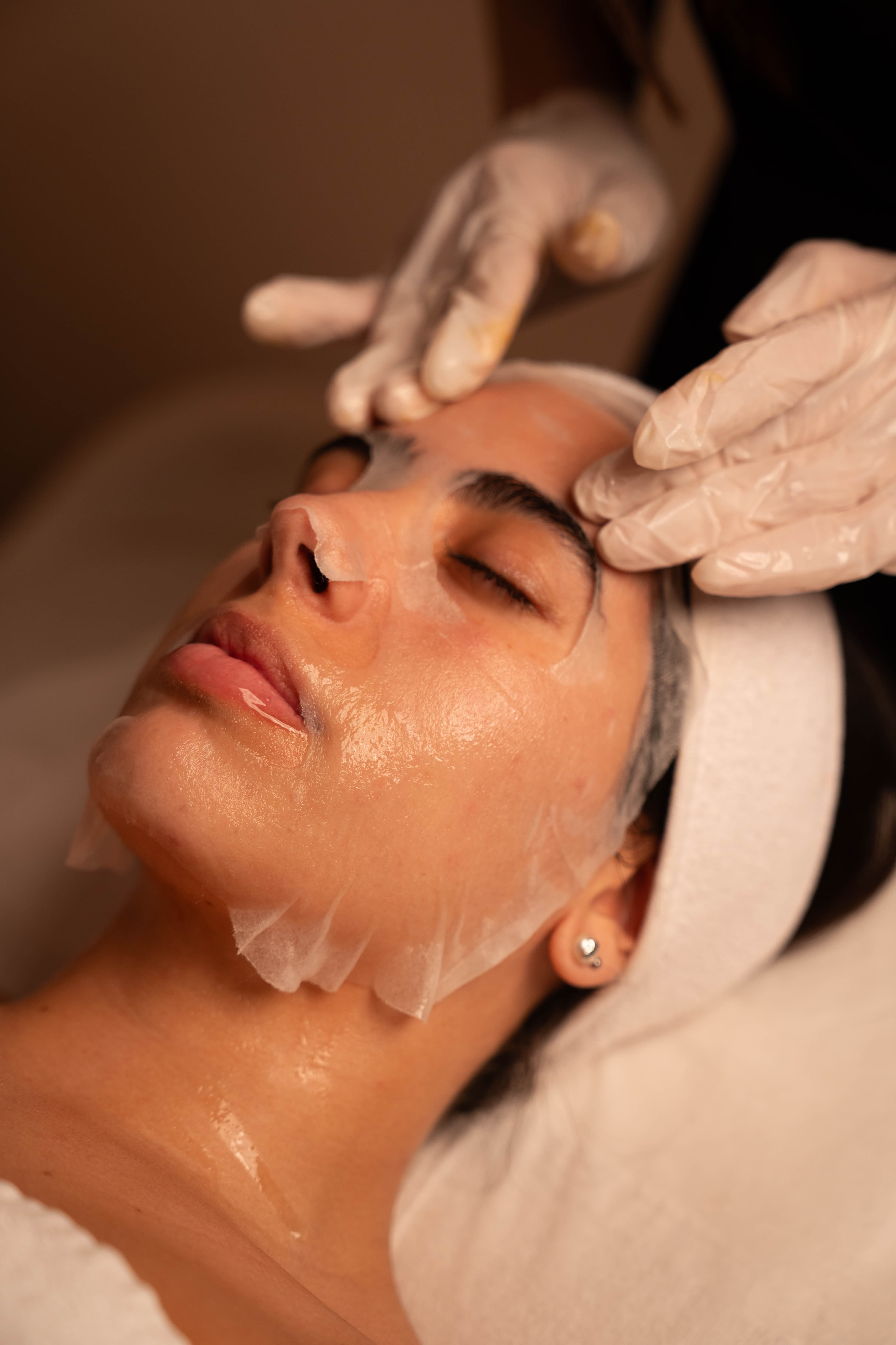 Tratamiento con mascarilla facial de tela